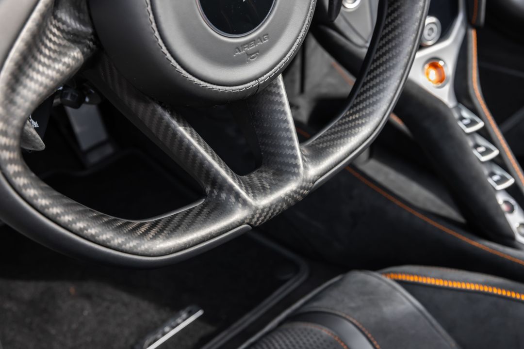 2025 McLaren 750S Spider
