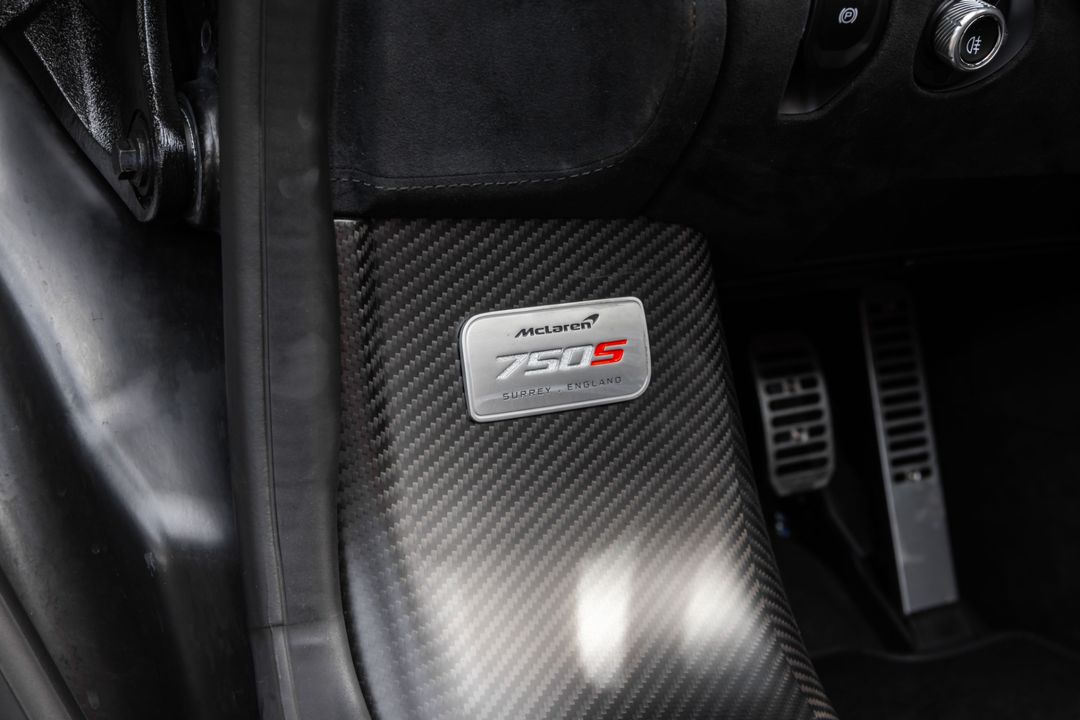 2025 McLaren 750S Spider