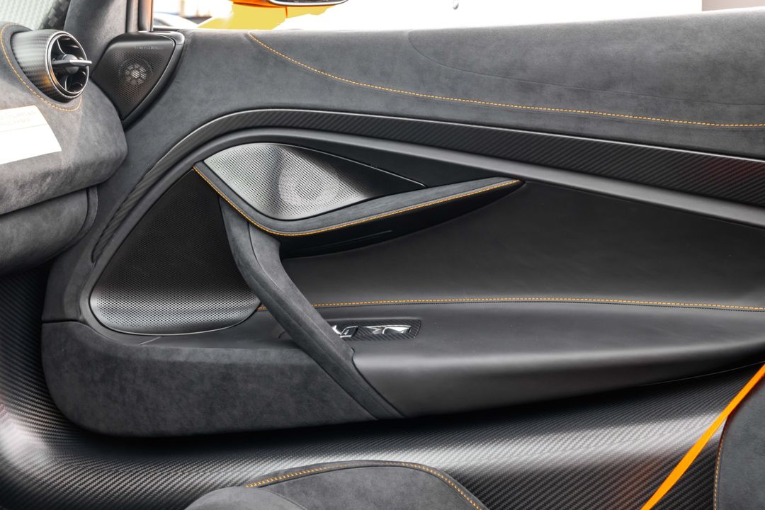 2025 McLaren 750S Spider