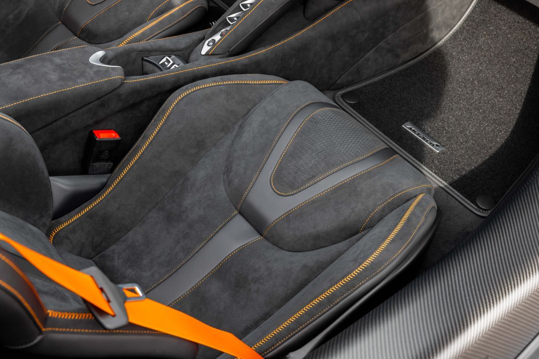 2025 McLaren 750S Spider