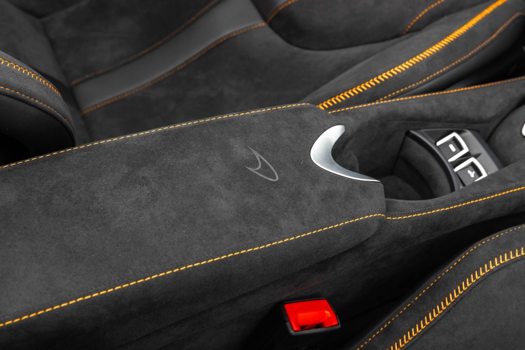 2025 McLaren 750S Spider