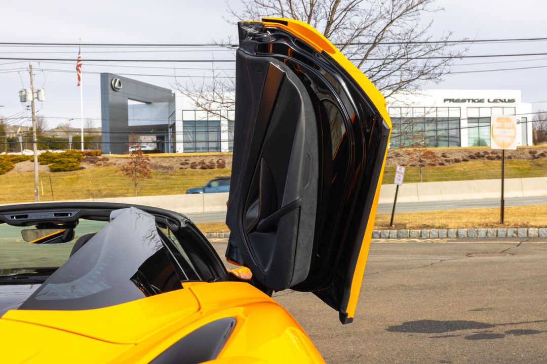 2025 McLaren 750S Spider