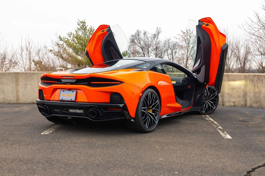 2025 McLaren GTS