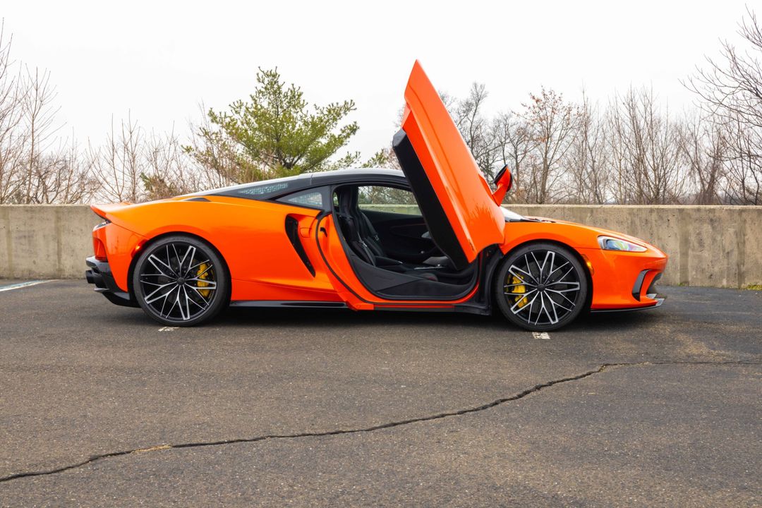 2025 McLaren GTS