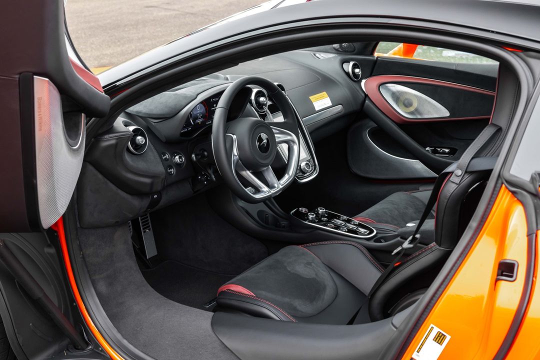 2025 McLaren GTS