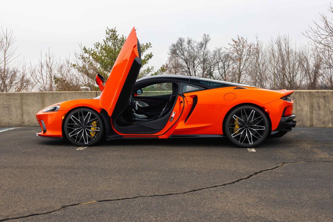 2025 McLaren GTS