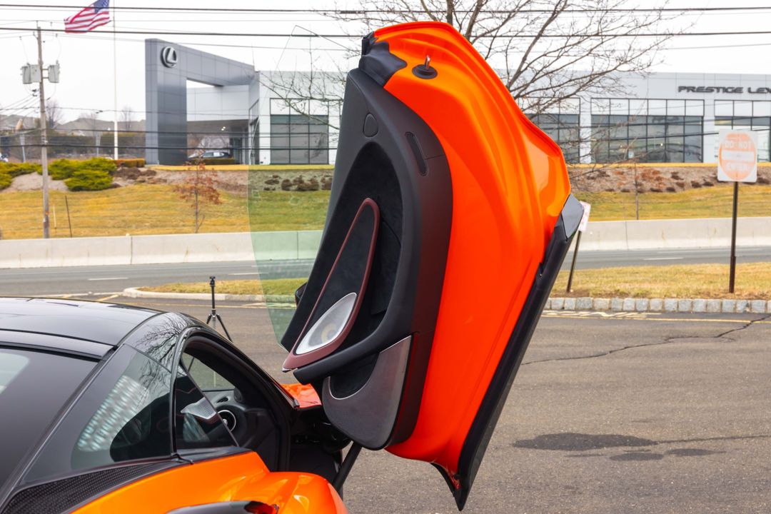 2025 McLaren GTS