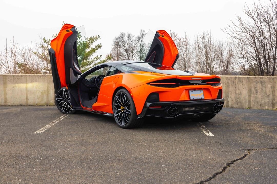 2025 McLaren GTS