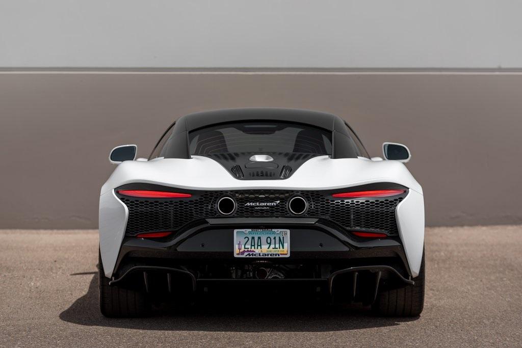 2023 MCLAREN ARTURA