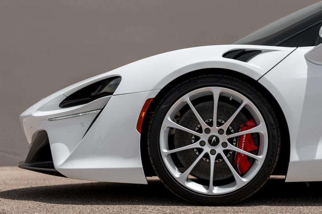 2023 MCLAREN ARTURA