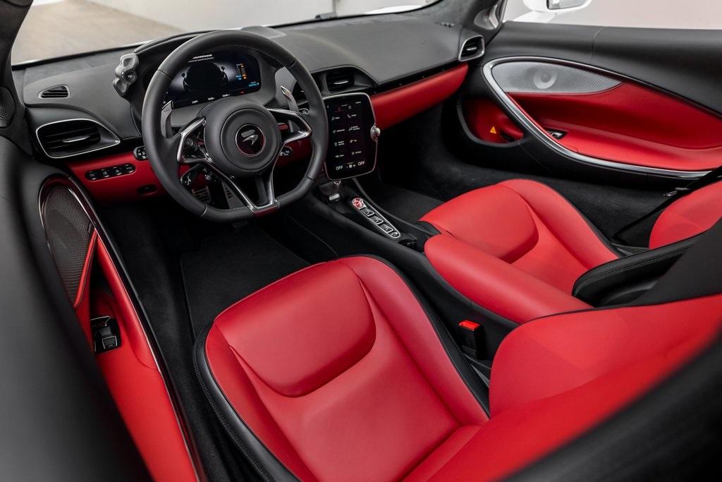 2023 MCLAREN ARTURA