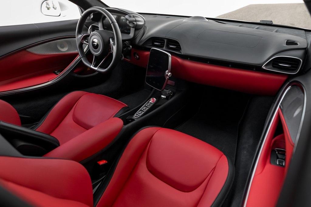 2023 MCLAREN ARTURA
