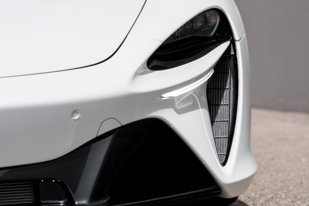 2023 MCLAREN ARTURA