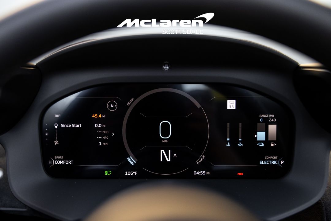 2025 MCLAREN ARTURA