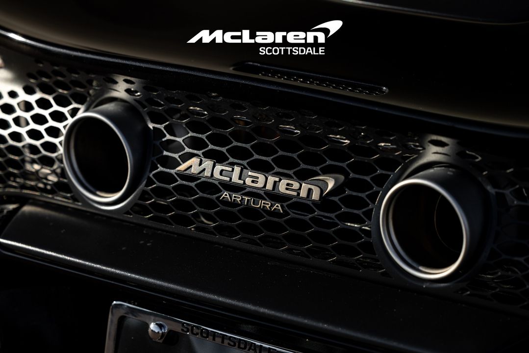 2025 MCLAREN ARTURA