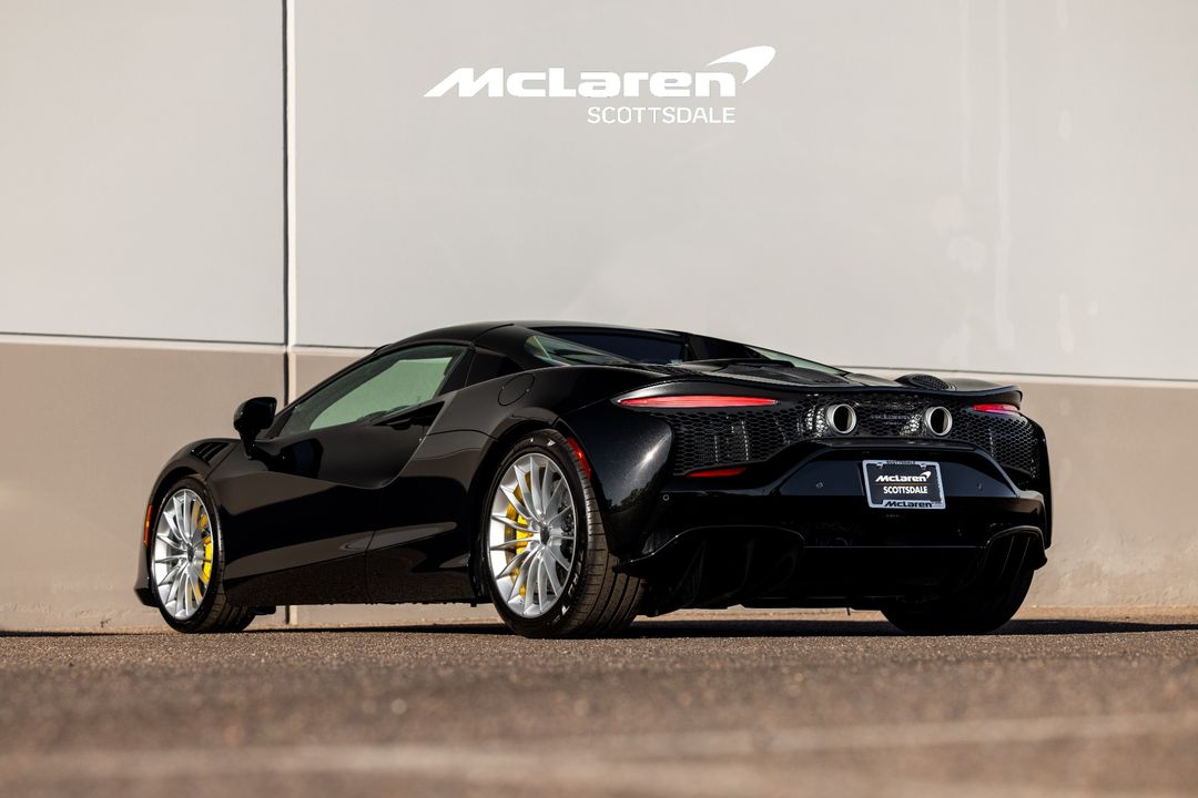 2025 MCLAREN ARTURA