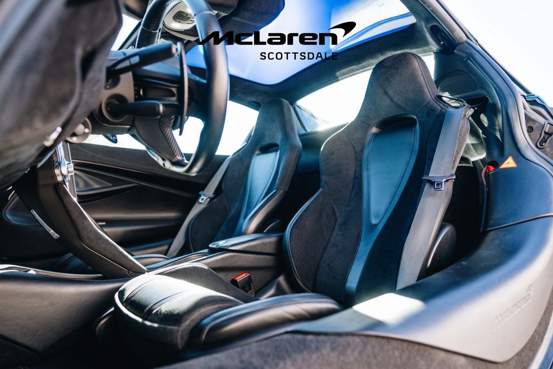 2021 MCLAREN 720S