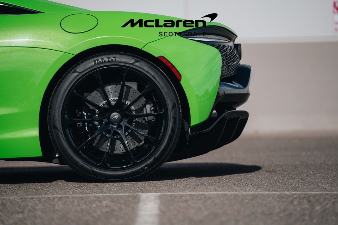2025 MCLAREN ARTURA