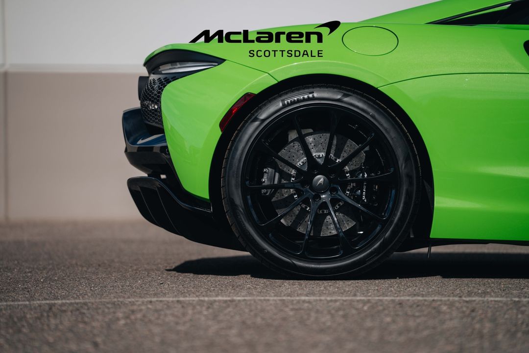 2025 MCLAREN ARTURA