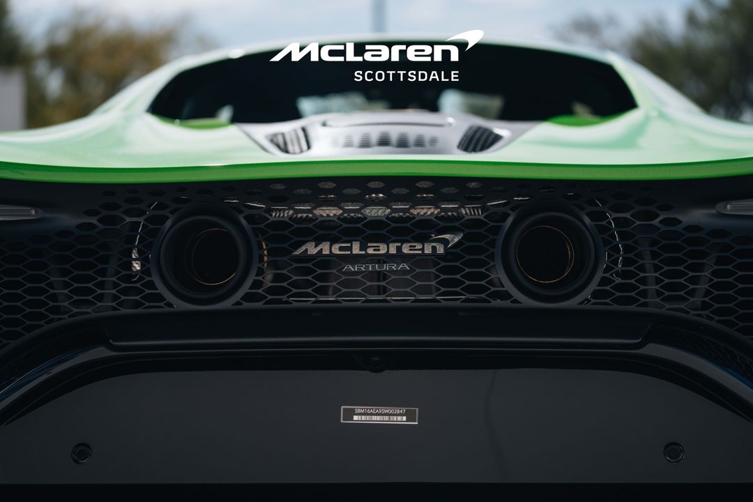 2025 MCLAREN ARTURA