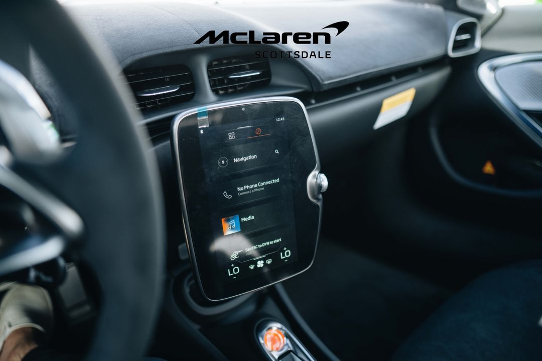 2025 MCLAREN ARTURA