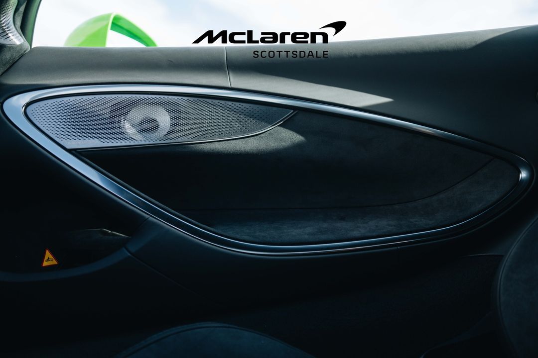 2025 MCLAREN ARTURA