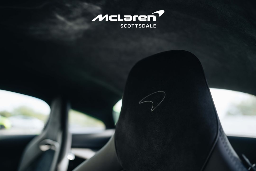 2025 MCLAREN ARTURA