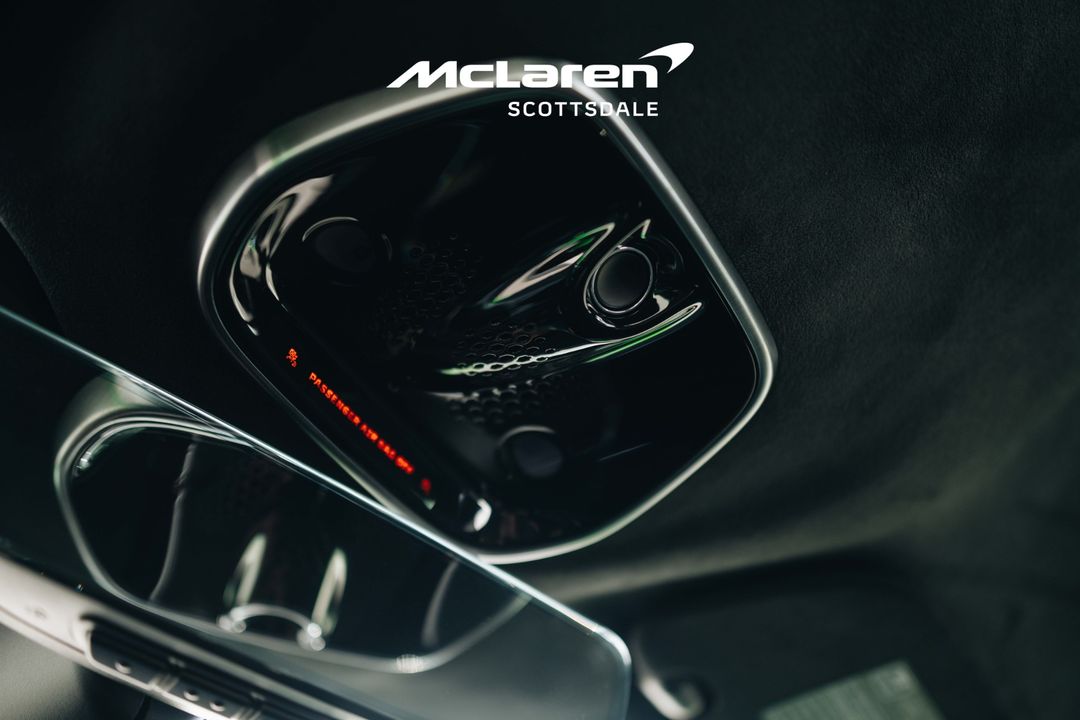 2025 MCLAREN ARTURA