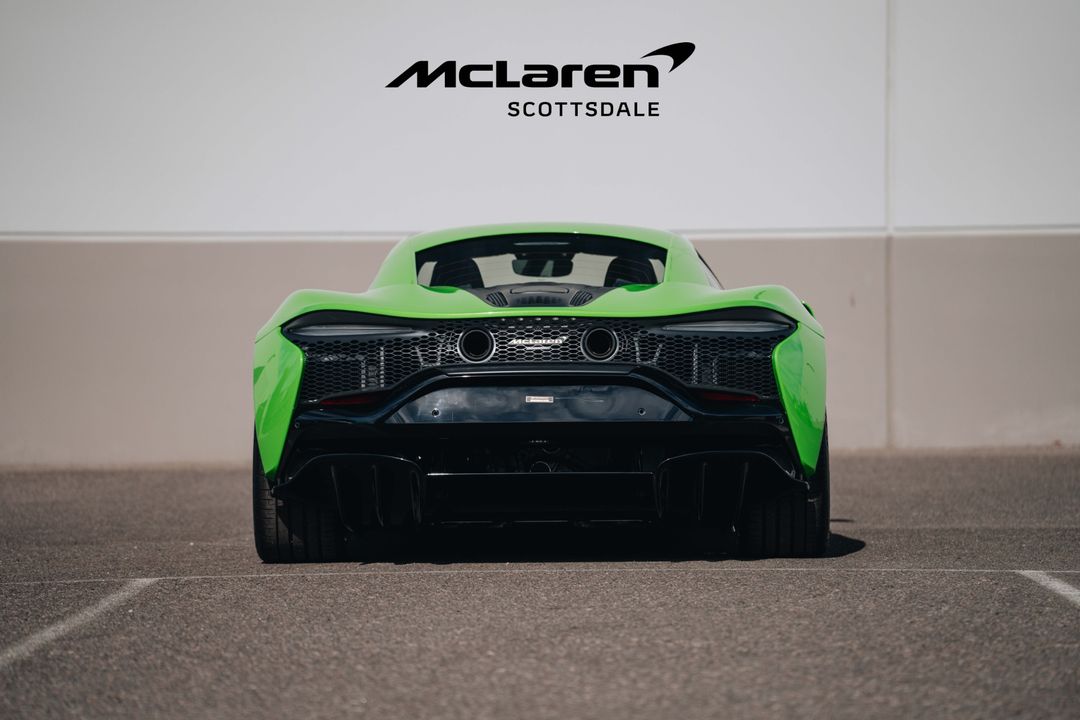2025 MCLAREN ARTURA