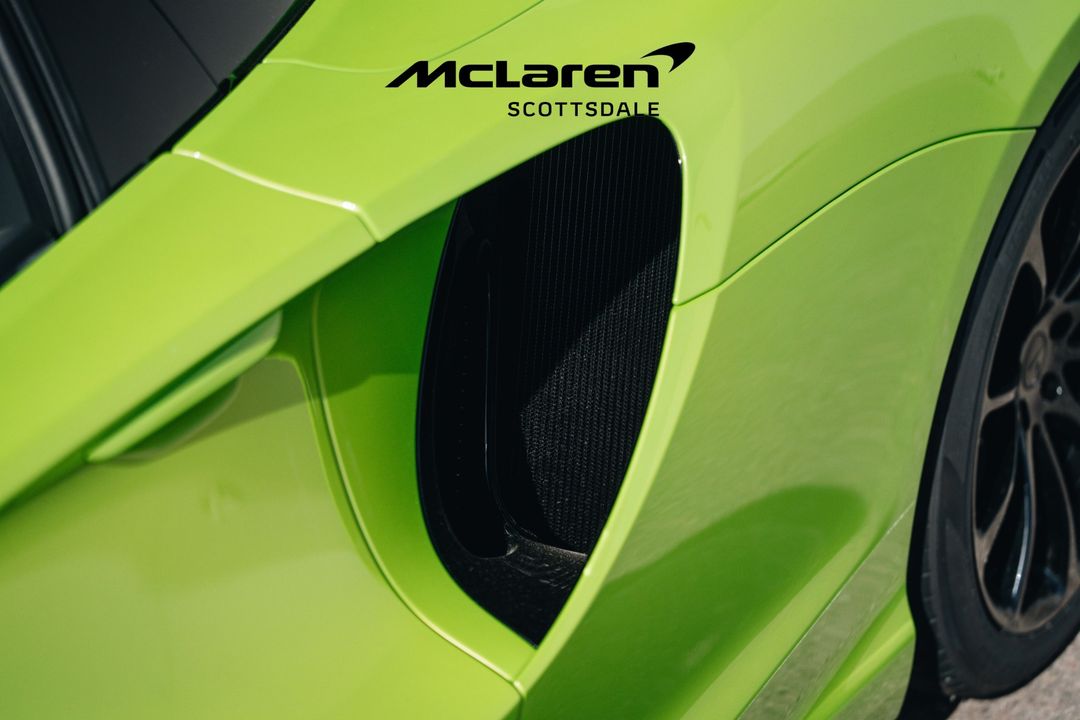 2025 MCLAREN ARTURA SPIDER
