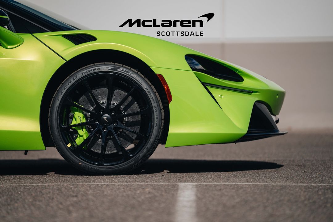 2025 MCLAREN ARTURA SPIDER