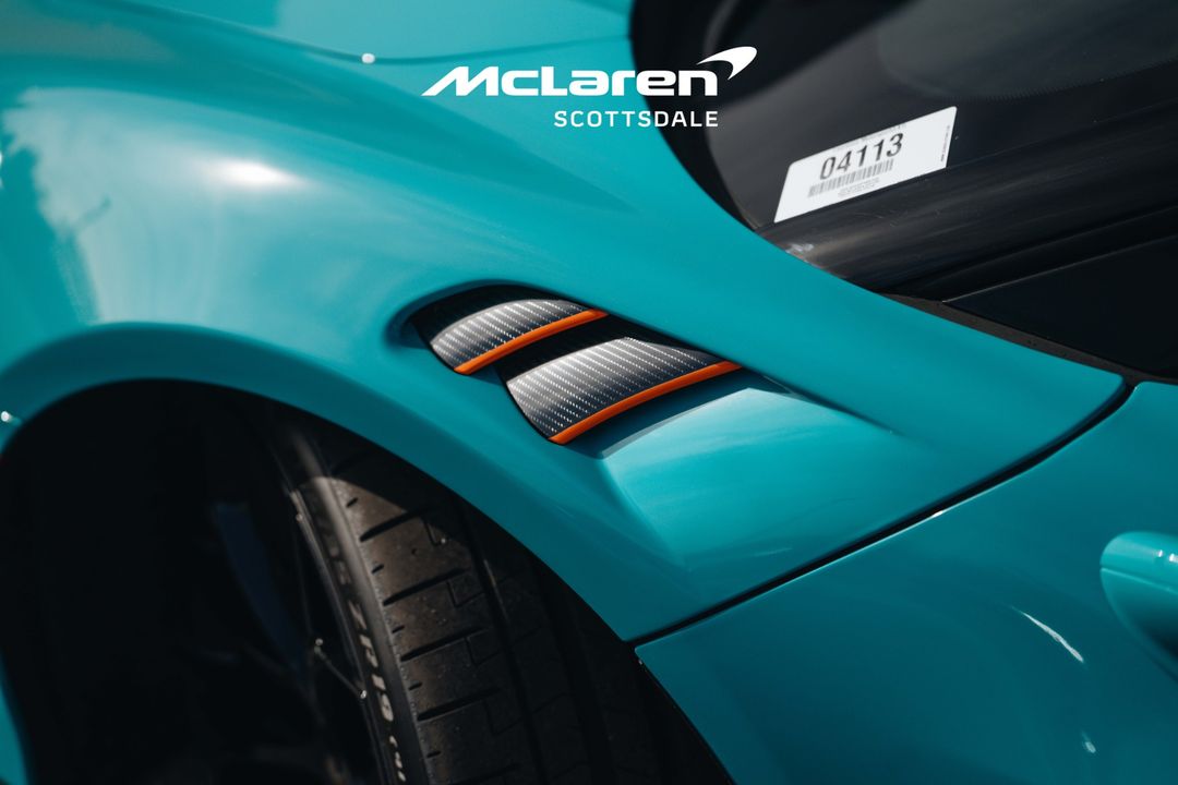2023 MCLAREN ARTURA
