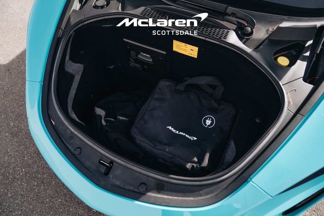 2023 MCLAREN ARTURA