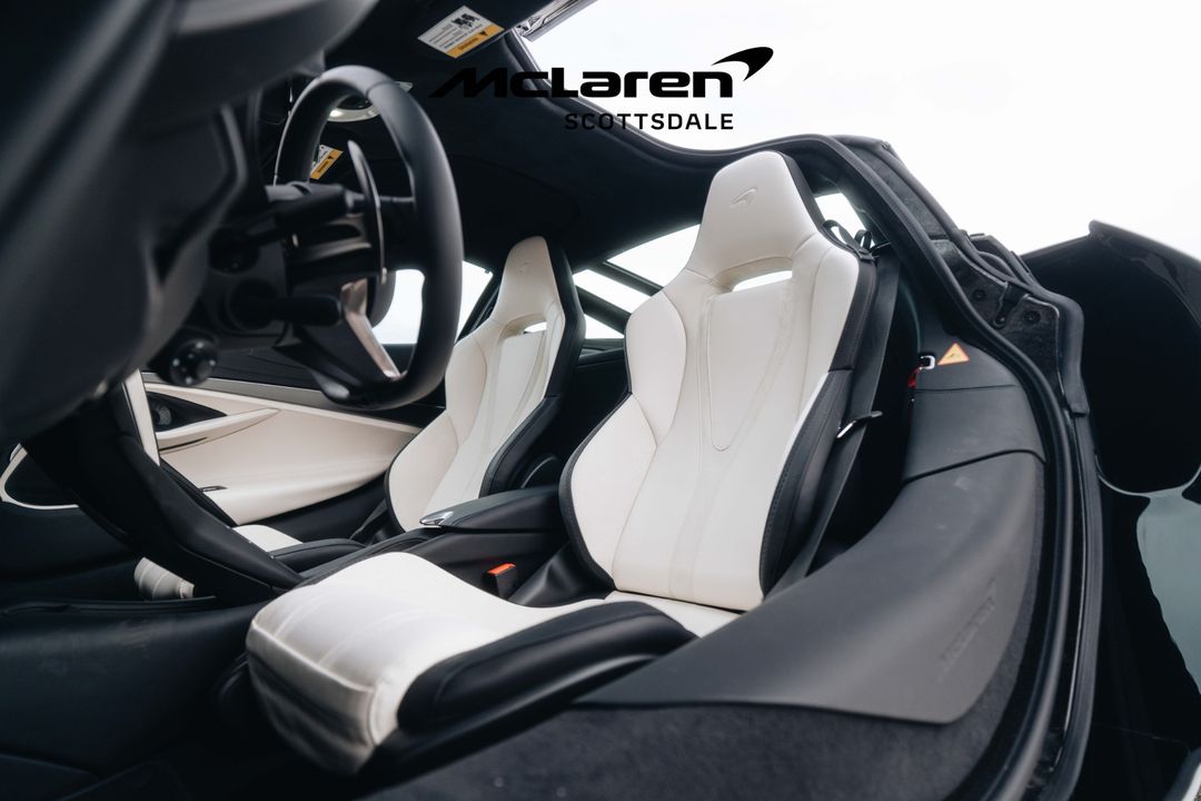 2025 MCLAREN 750S