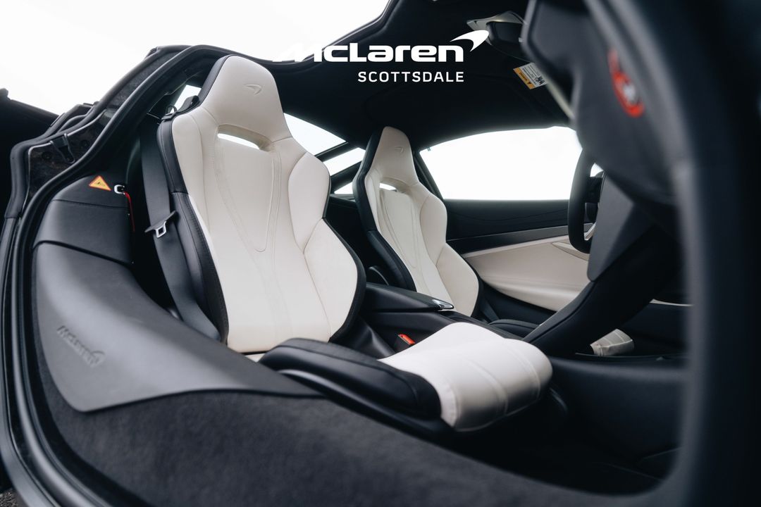 2025 MCLAREN 750S