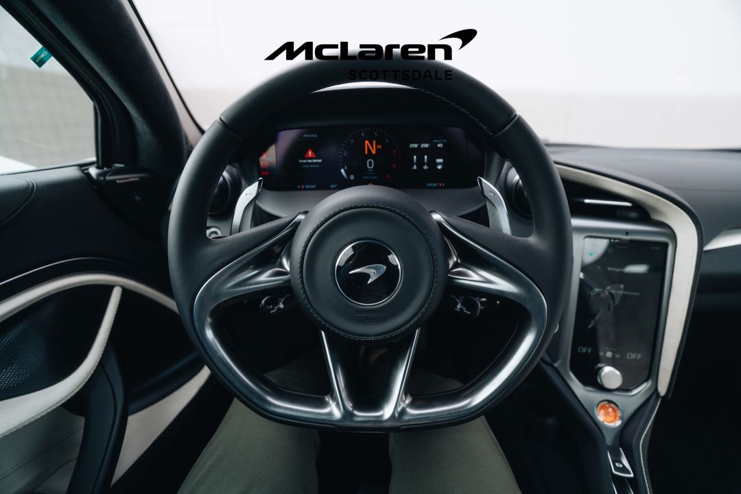 2025 MCLAREN 750S