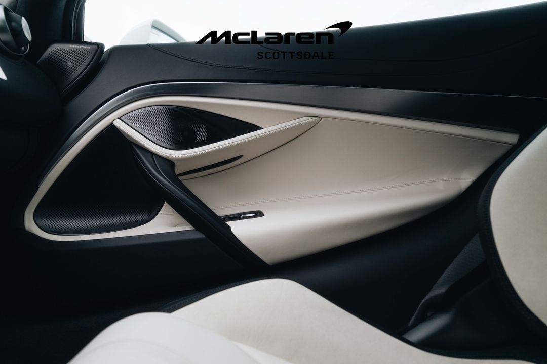 2025 MCLAREN 750S