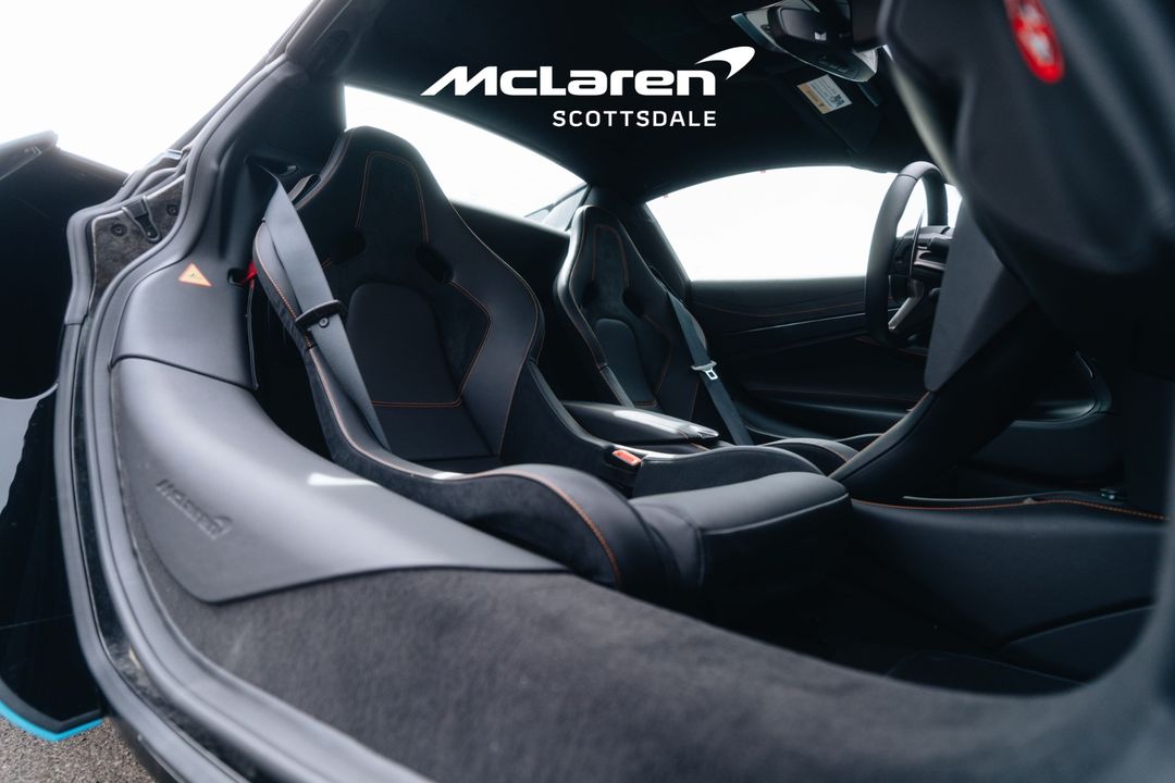 2025 MCLAREN 750S