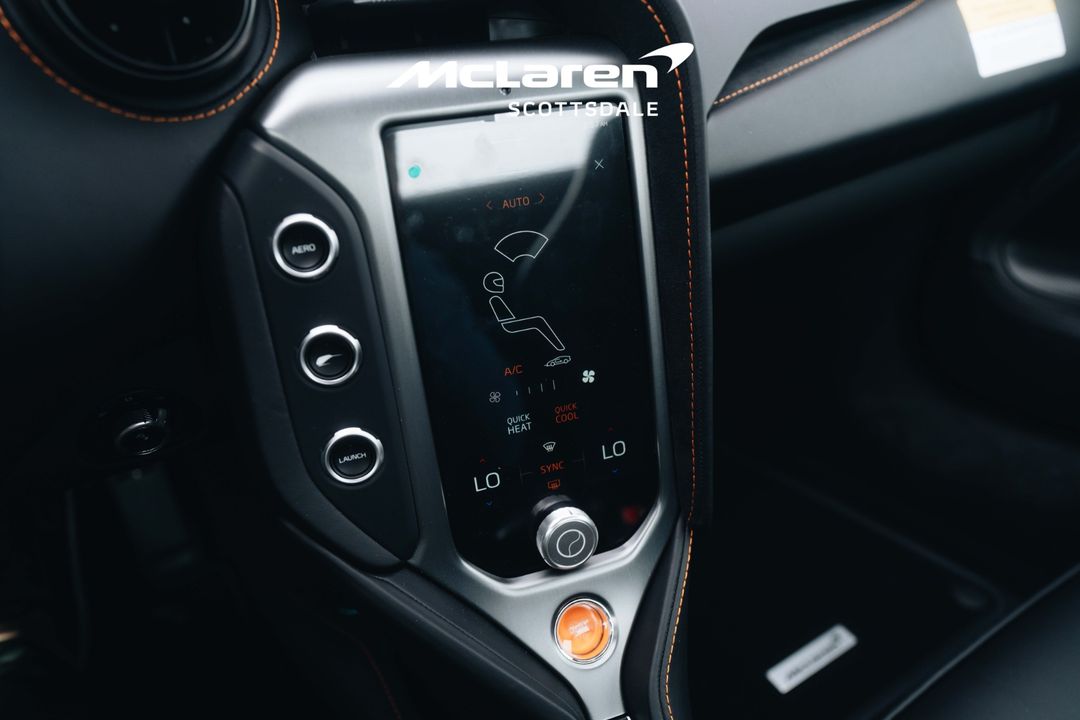 2025 MCLAREN 750S