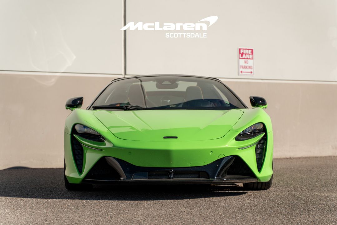 2025 MCLAREN ARTURA