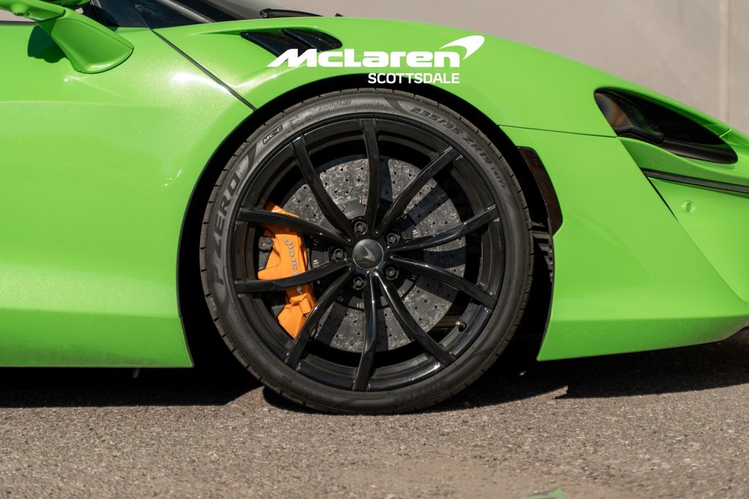 2025 MCLAREN ARTURA