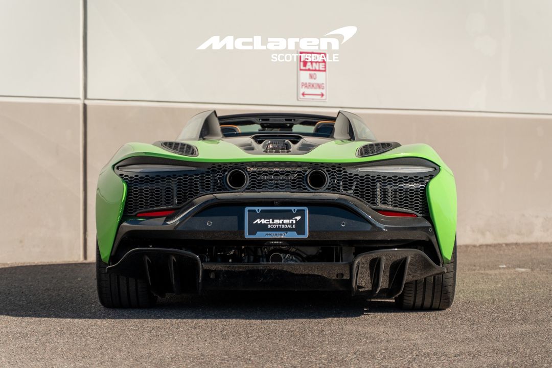 2025 MCLAREN ARTURA