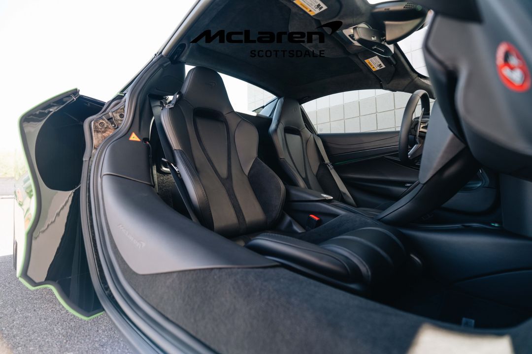 2025 MCLAREN 750S