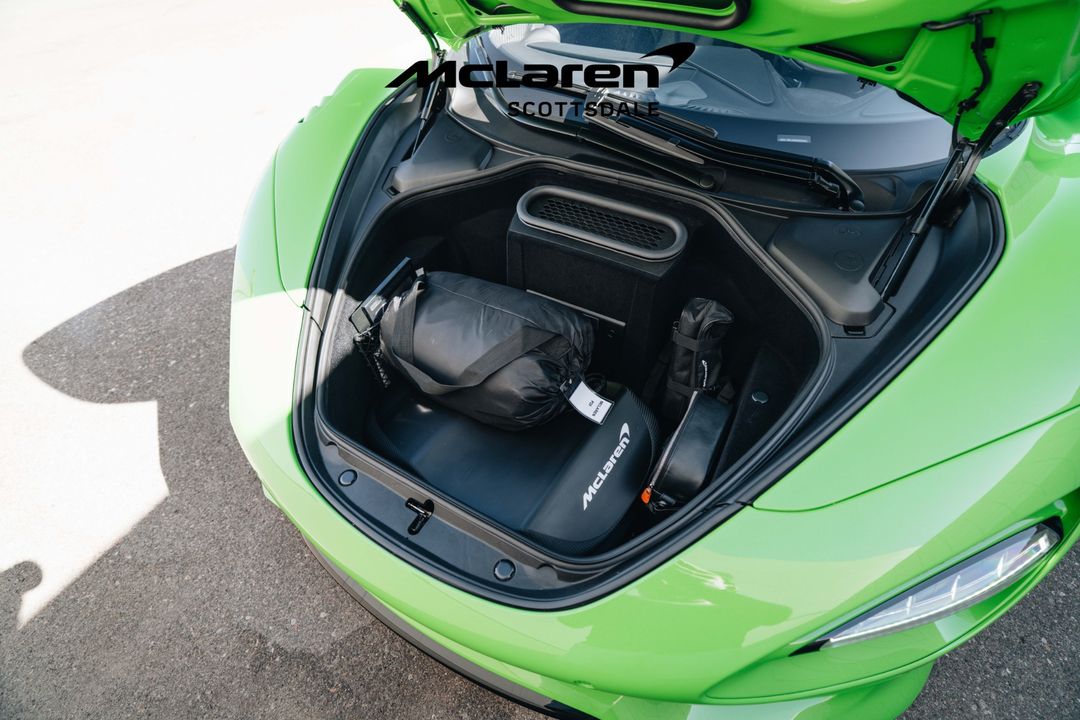 2025 MCLAREN 750S