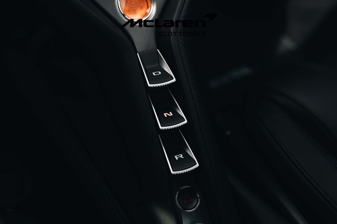 2025 MCLAREN 750S