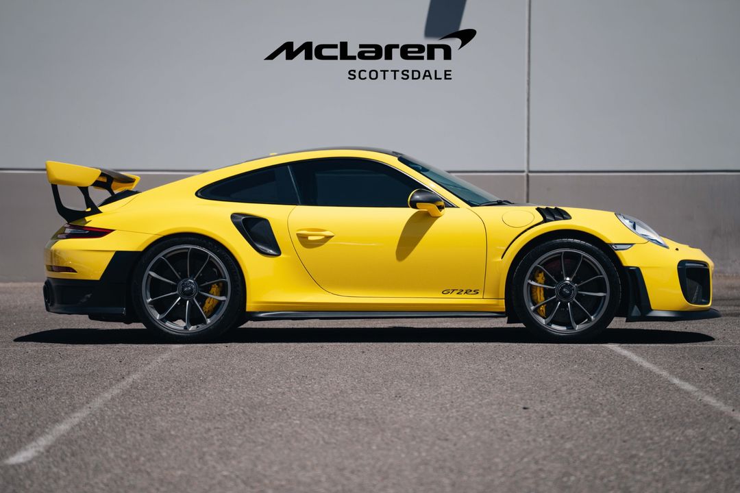 2018 PORSCHE 911
