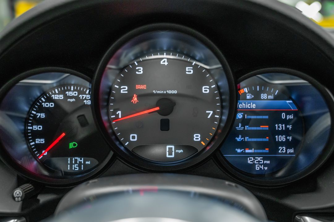 2025 Porsche 718 Cayman