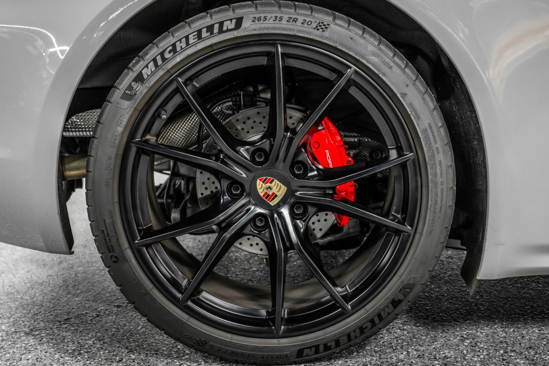 2025 Porsche 718 Cayman