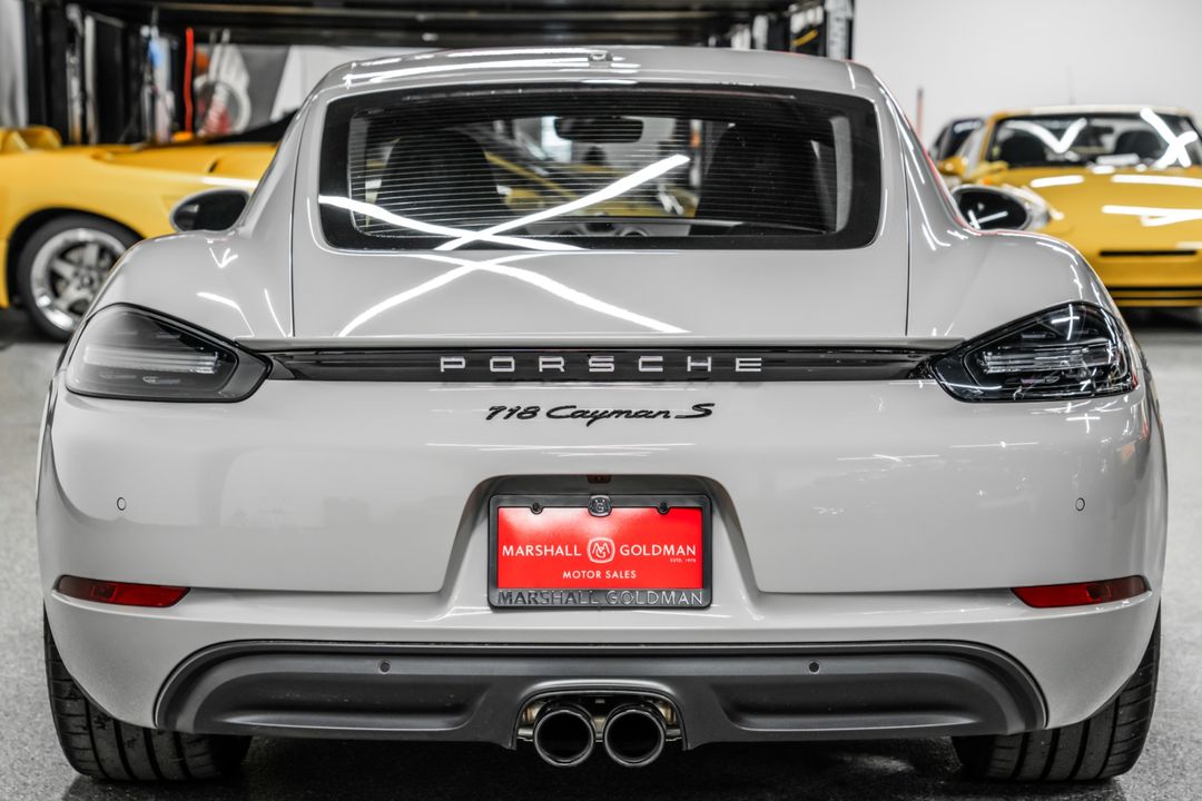 2025 Porsche 718 Cayman