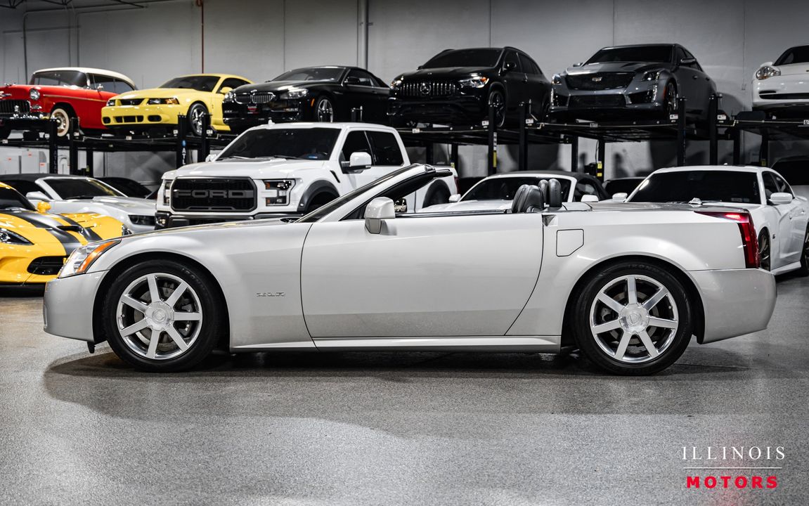 2004 Cadillac XLR